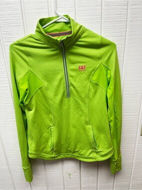 Abercrombie & Fitch Women’s Medium Neon Green LS Half Zip Pullover Activewear